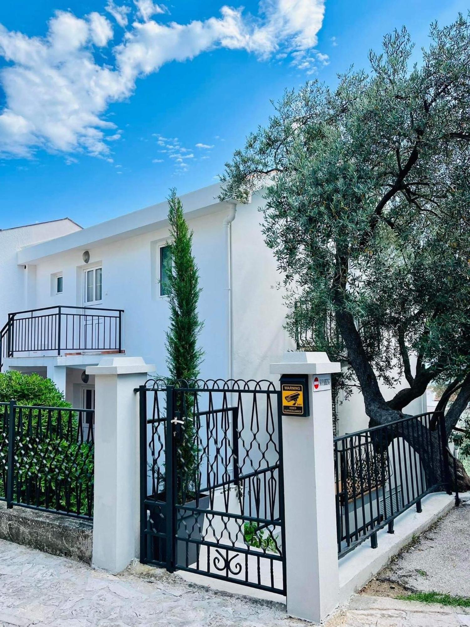 Villa Nemanja سفيتي ستيفان المظهر الخارجي الصورة